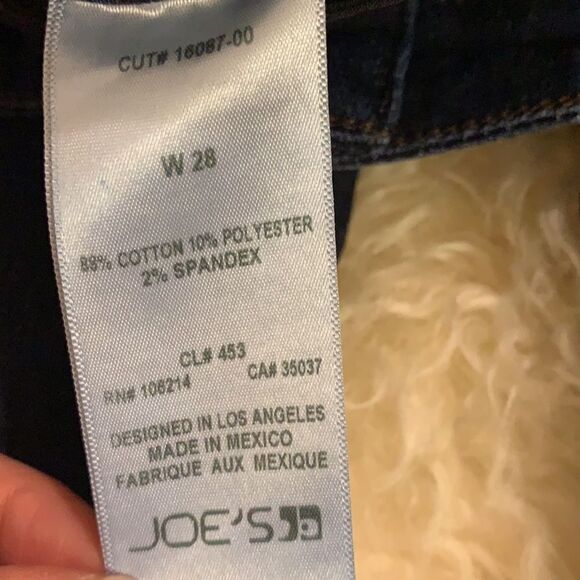 Joe’s jeans dark wash straight leg stretch jeans - Picture 4 of 5